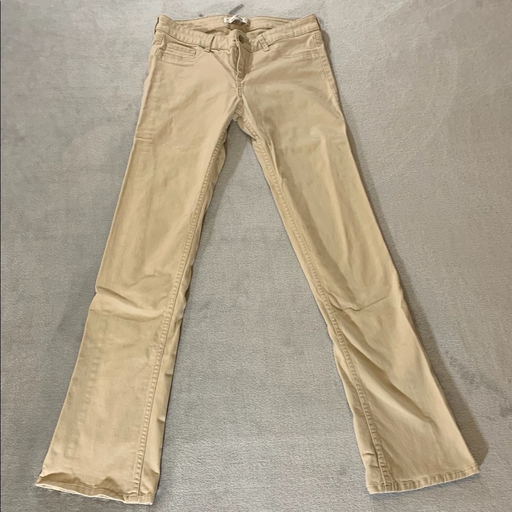 Hollister Khaki Pants size 5R | W27 x L33